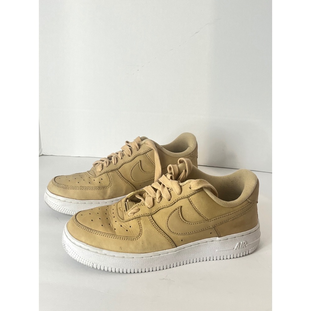 Nike Air Force 1 '07 LV8 Wheat Flax Tan Nubuck Low Sneakers Women's 7 DR9503-201